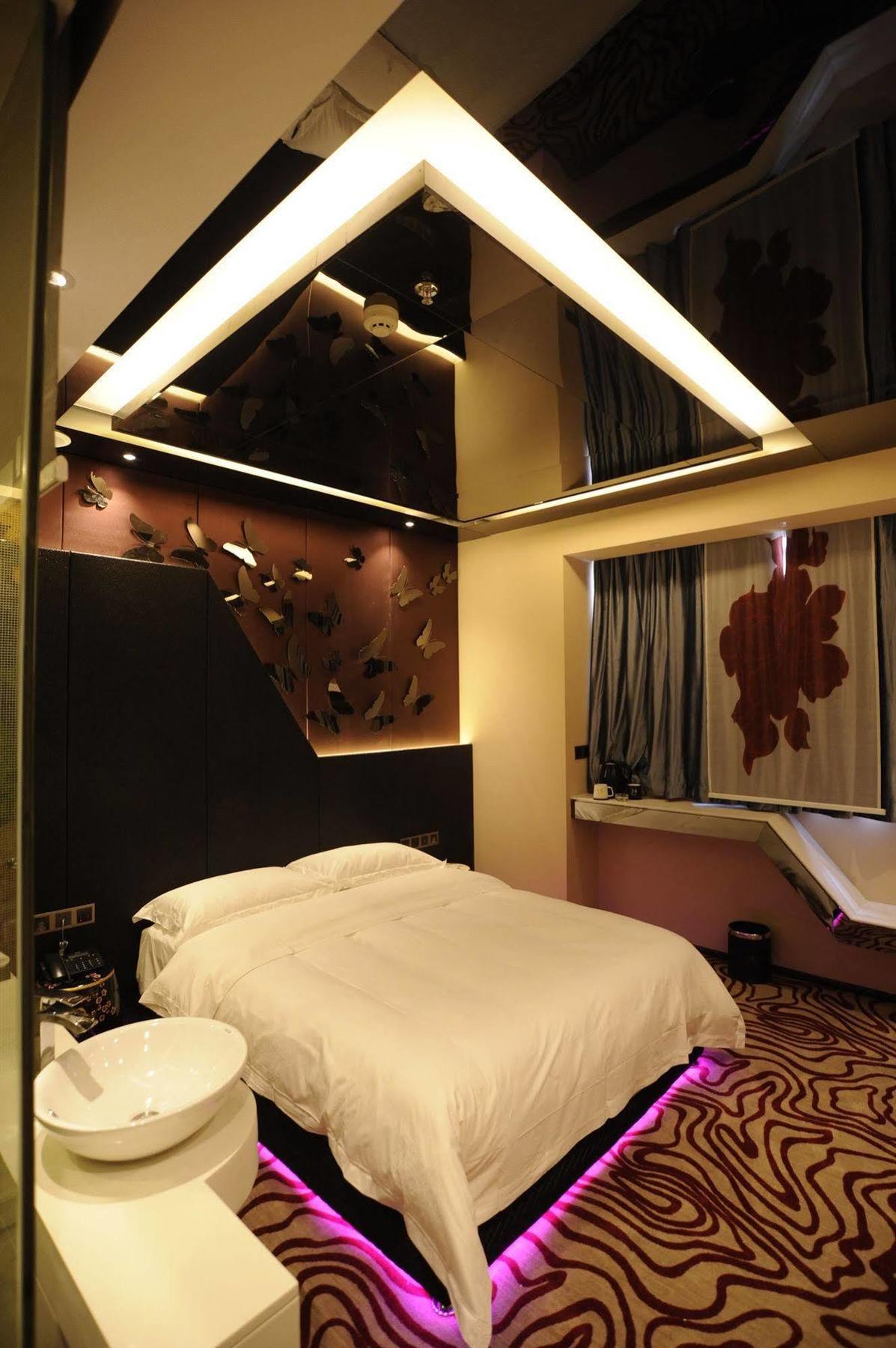 Secret Garden Hotel Guangzhou Eksteriør billede